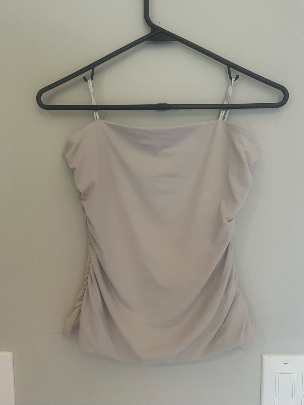 House of Harlow 1960 Light Beige Ruched Spaghetti Strap Camisole